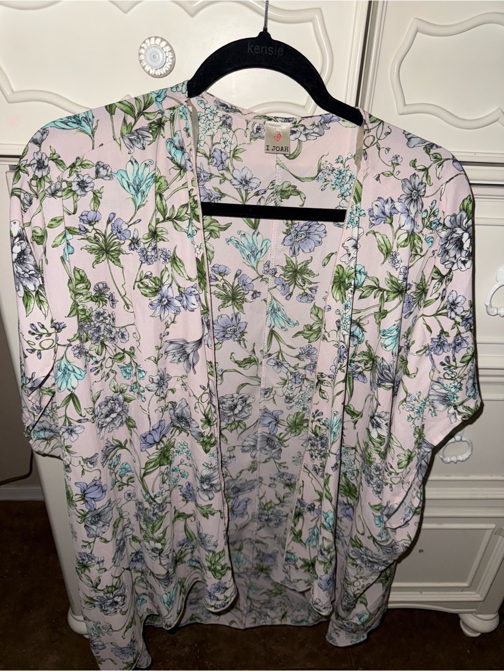 Women's Floral Open Front Kimono - Light Pink